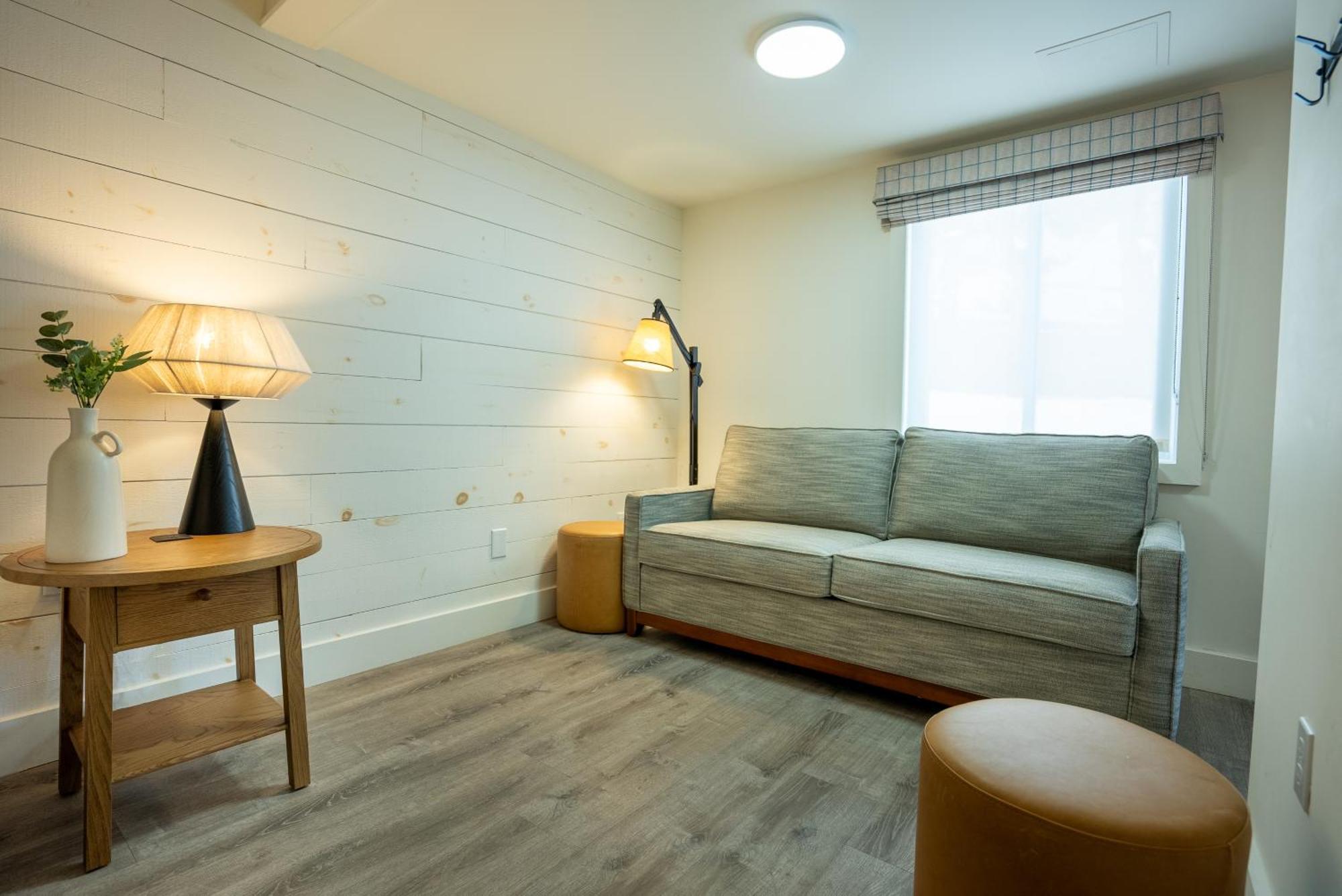 Outbound Motel 3*